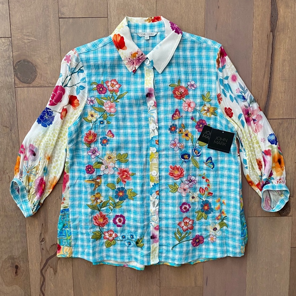 John Mark Nwt Plaid Embroidered Floral 3/4 Sleeve Button Front Top Petite